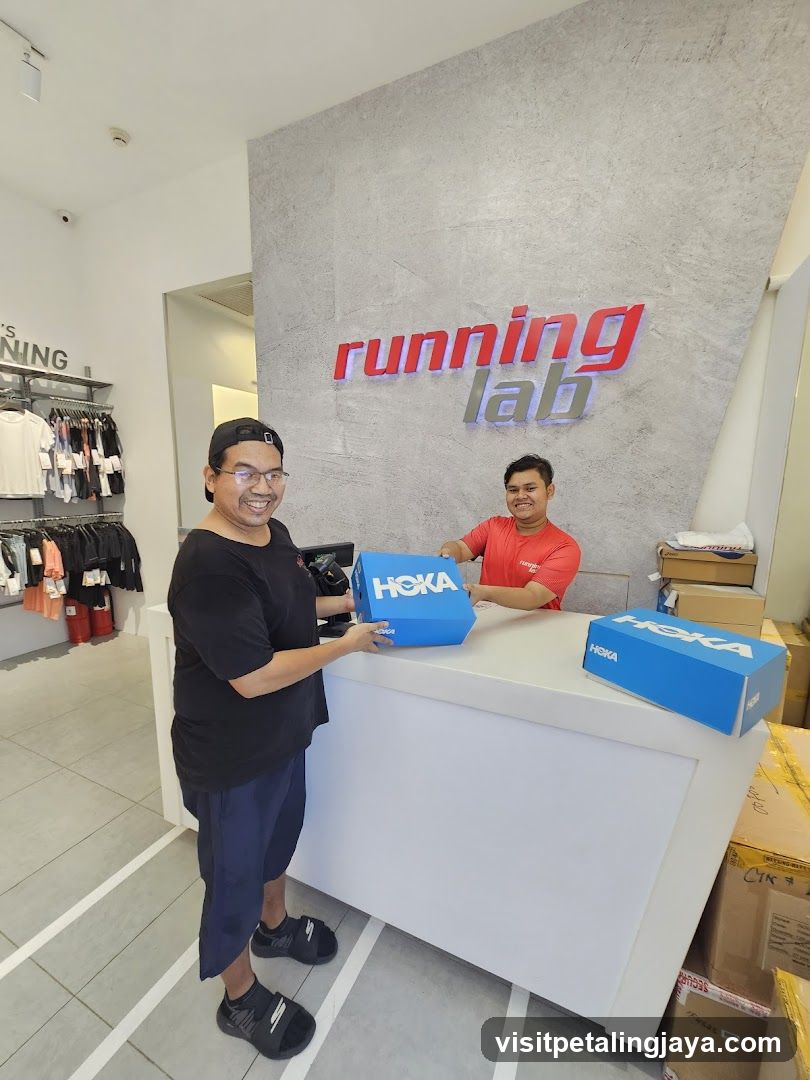 Running Lab Store Interior