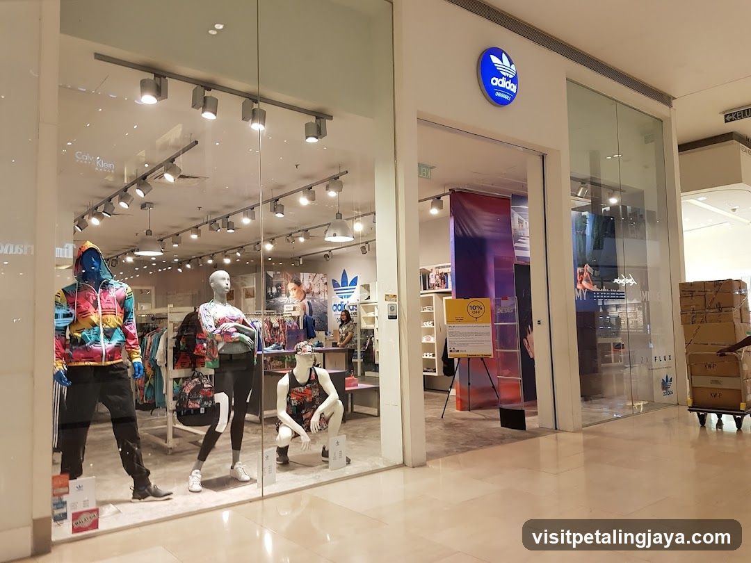 adidas Originals Pavilion Bukit Bintang Shopping Center