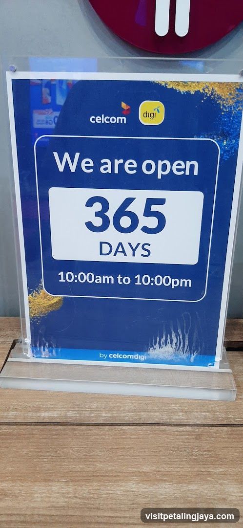 Celcom Digi Store Signage