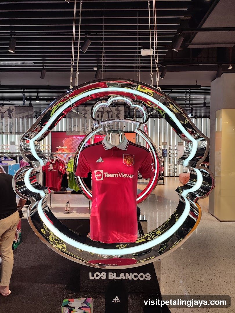 Manchester United Store Display