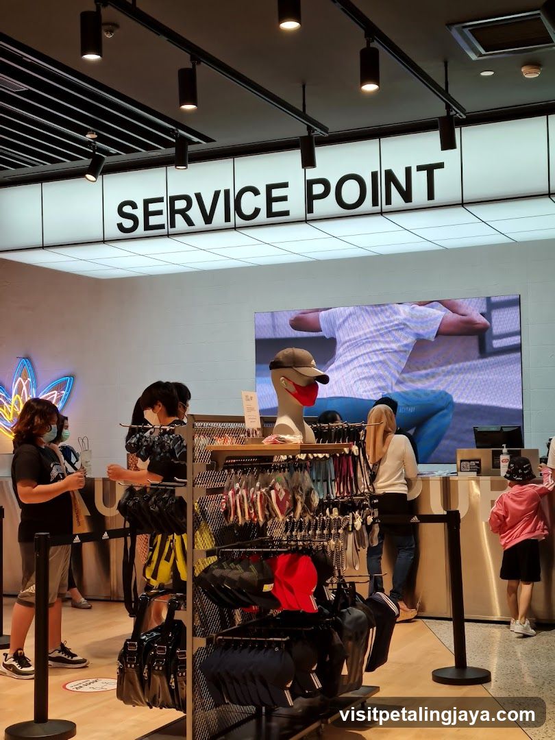 Service Point Interior