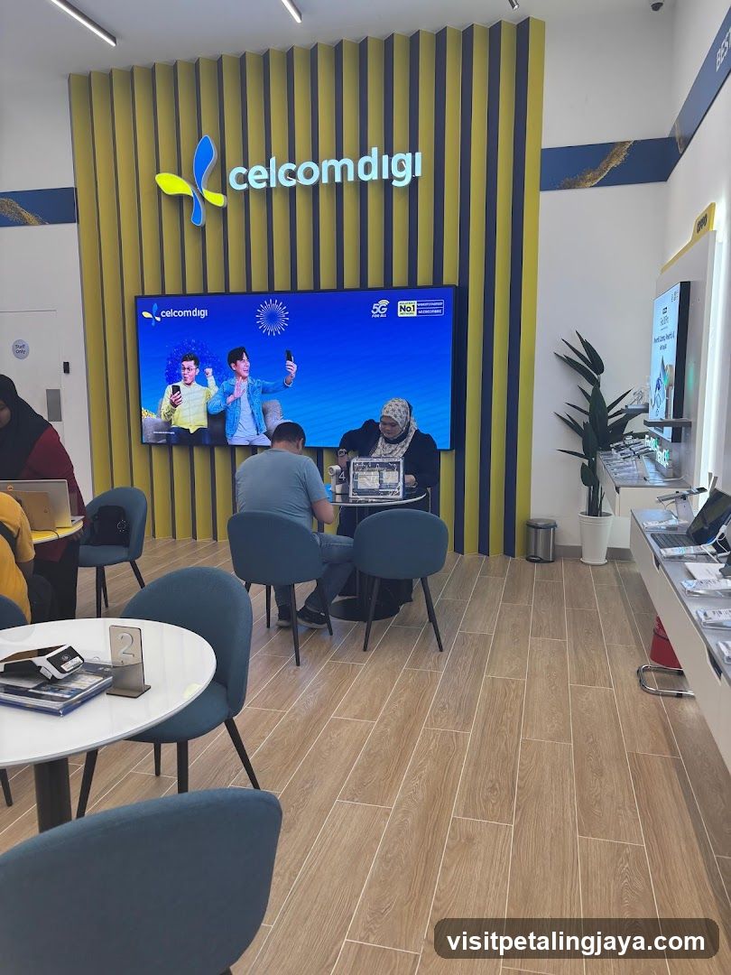 Celcom Digi Store Interior