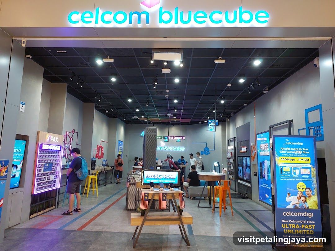 Celcom Bluecube Storefront