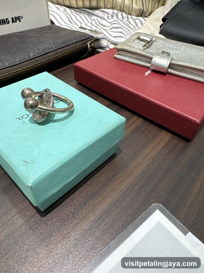 Luxury Accessories Display
