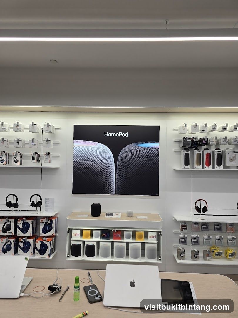 Apple Store Display