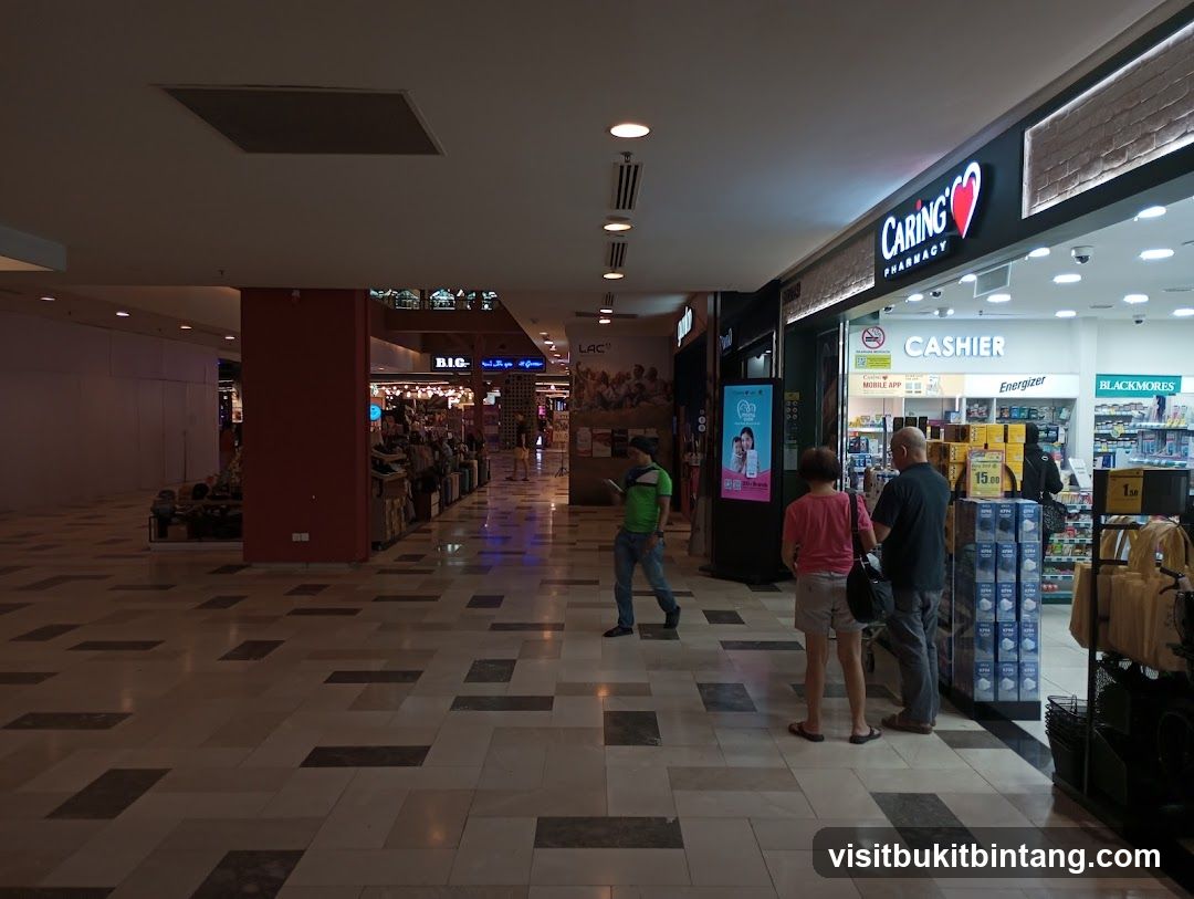 CARiNG Pharmacy | Publika, Kuala Lumpur
