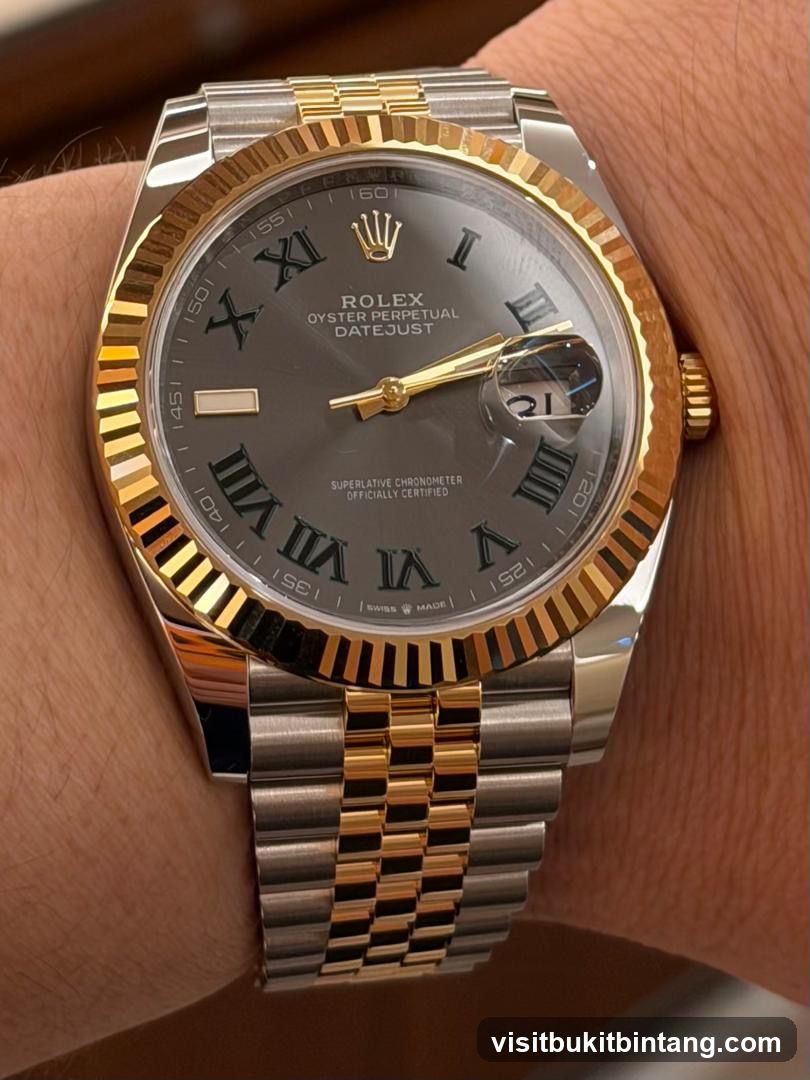 Rolex Oyster Perpetual Datejust Watch