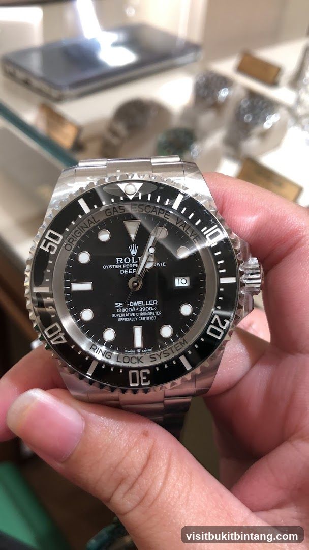 Rolex Sea-Dweller Watch