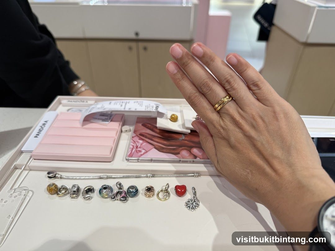 Pandora Jewelry Display