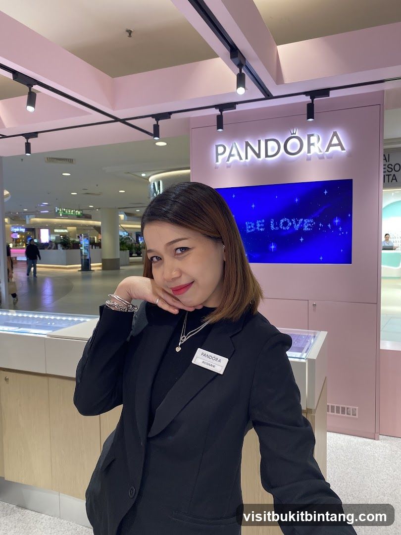 Pandora Store Employee