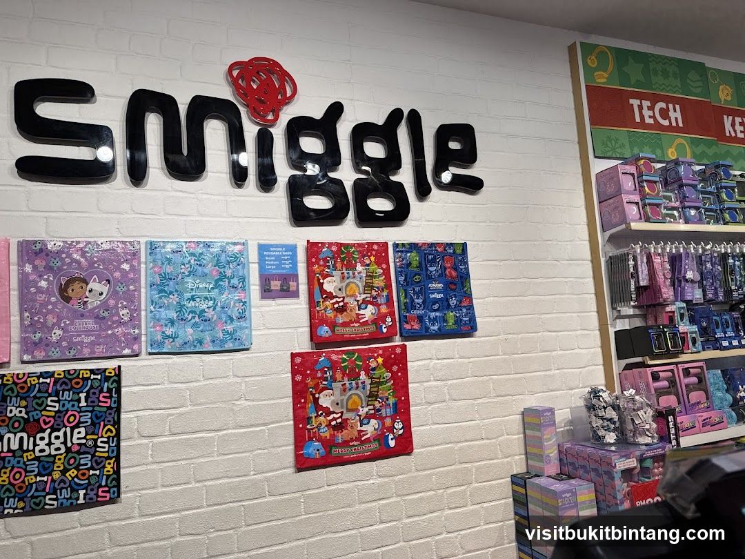 Smiggle Store Display