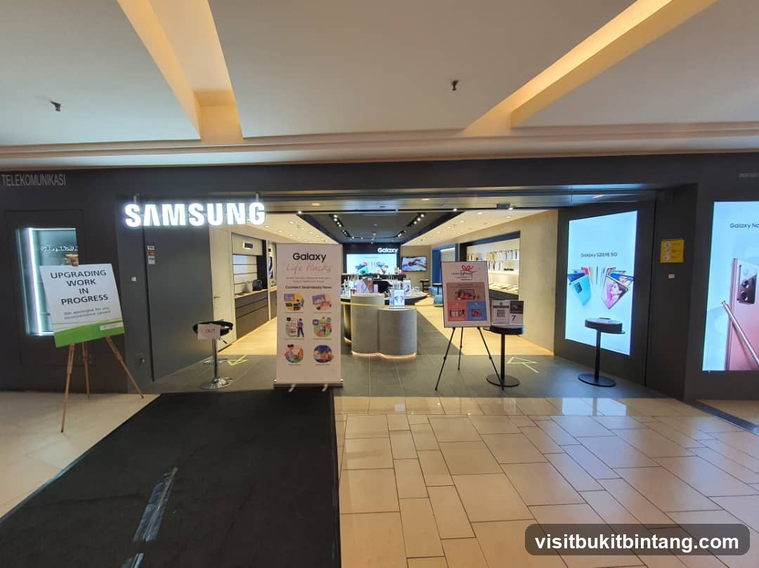Samsung Experience Store Mid Valley