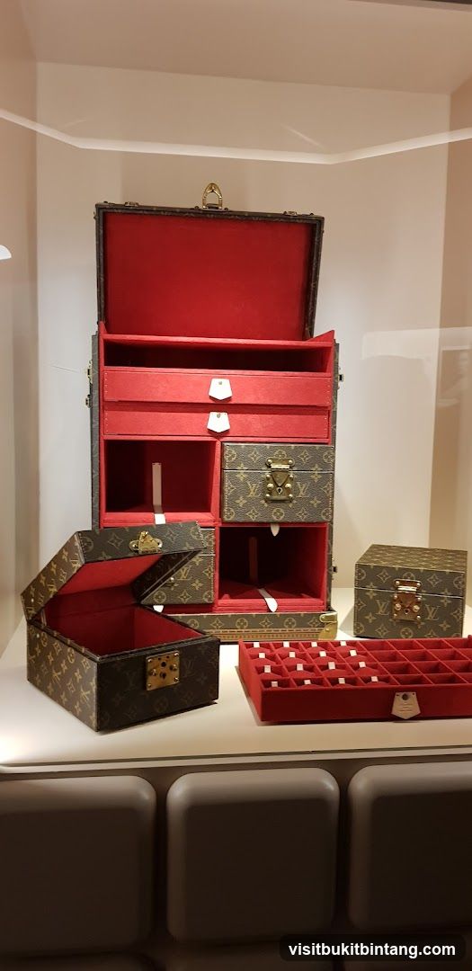 Louis Vuitton Jewelry Boxes