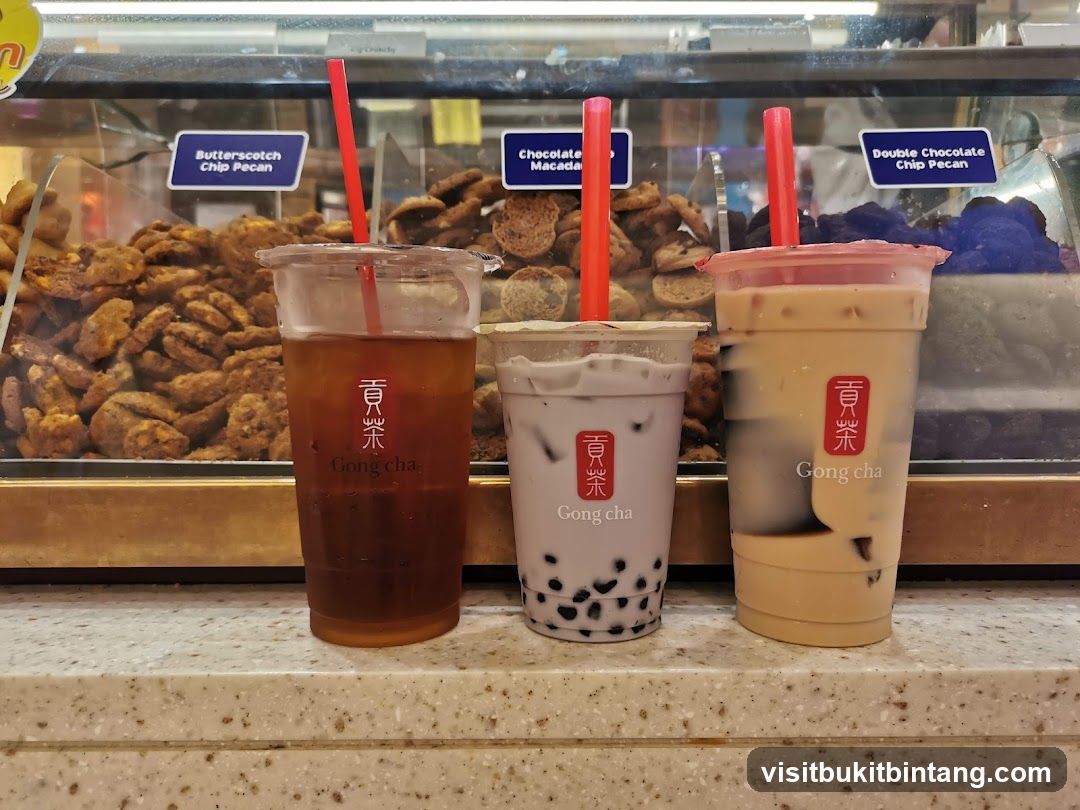 Gong Cha Drinks and Cookies