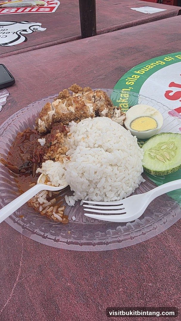 Nasi Lemak with Fried Chicken