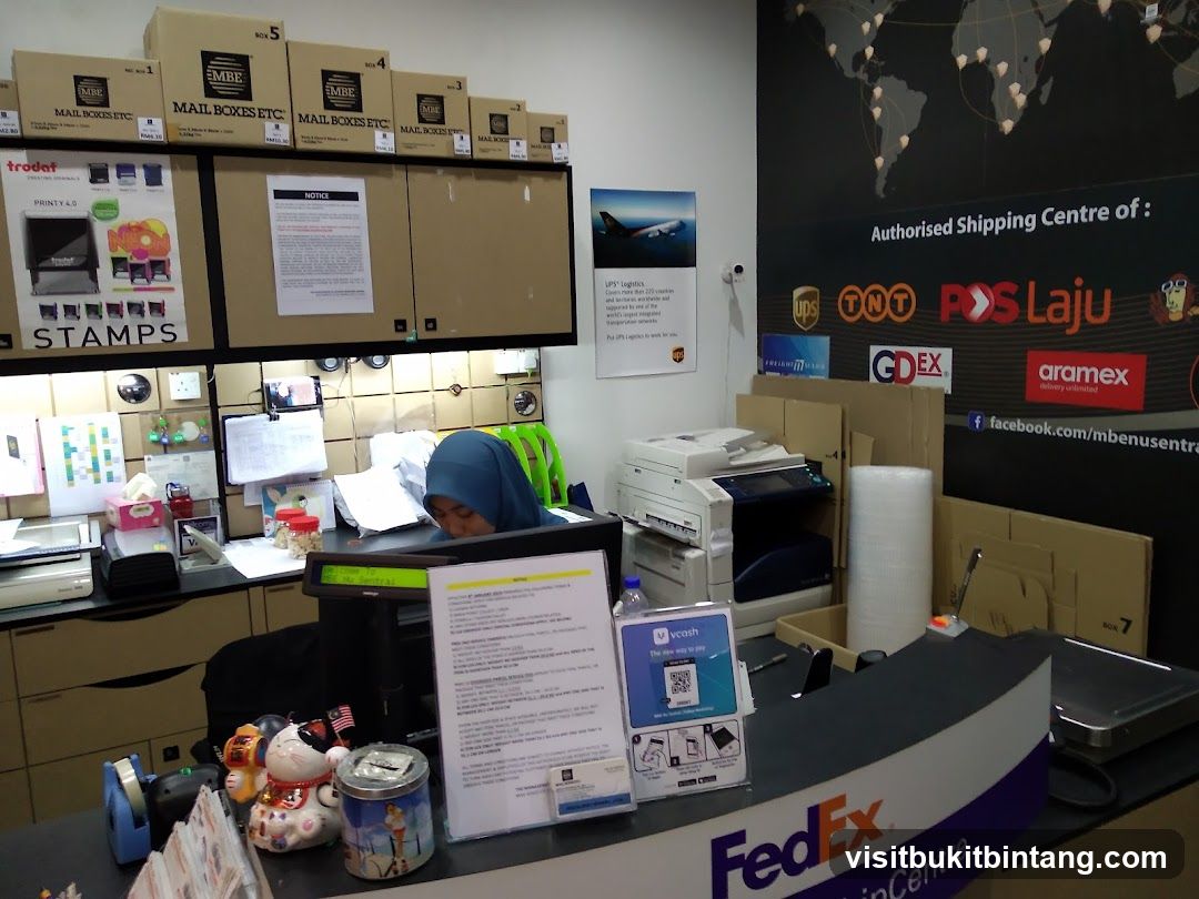 Shipping Centre Counter