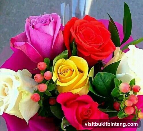 Colorful Rose Bouquet