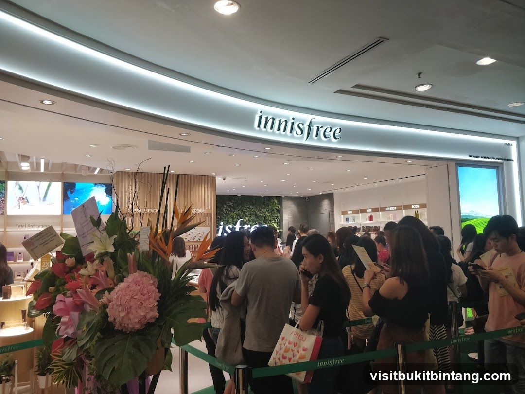 Innisfree Store Entrance