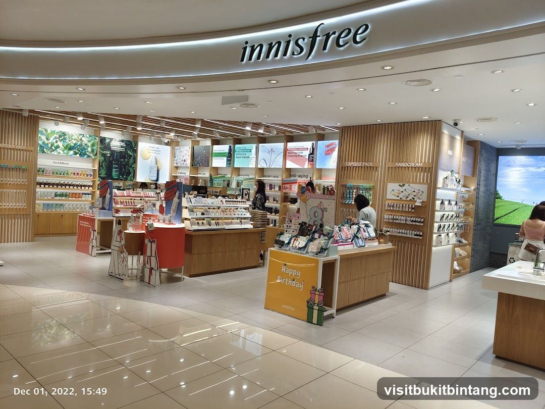 Innisfree Store Interior