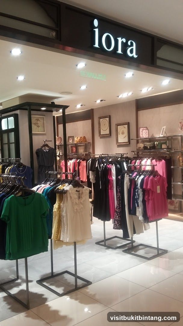 iORA Gurney Plaza