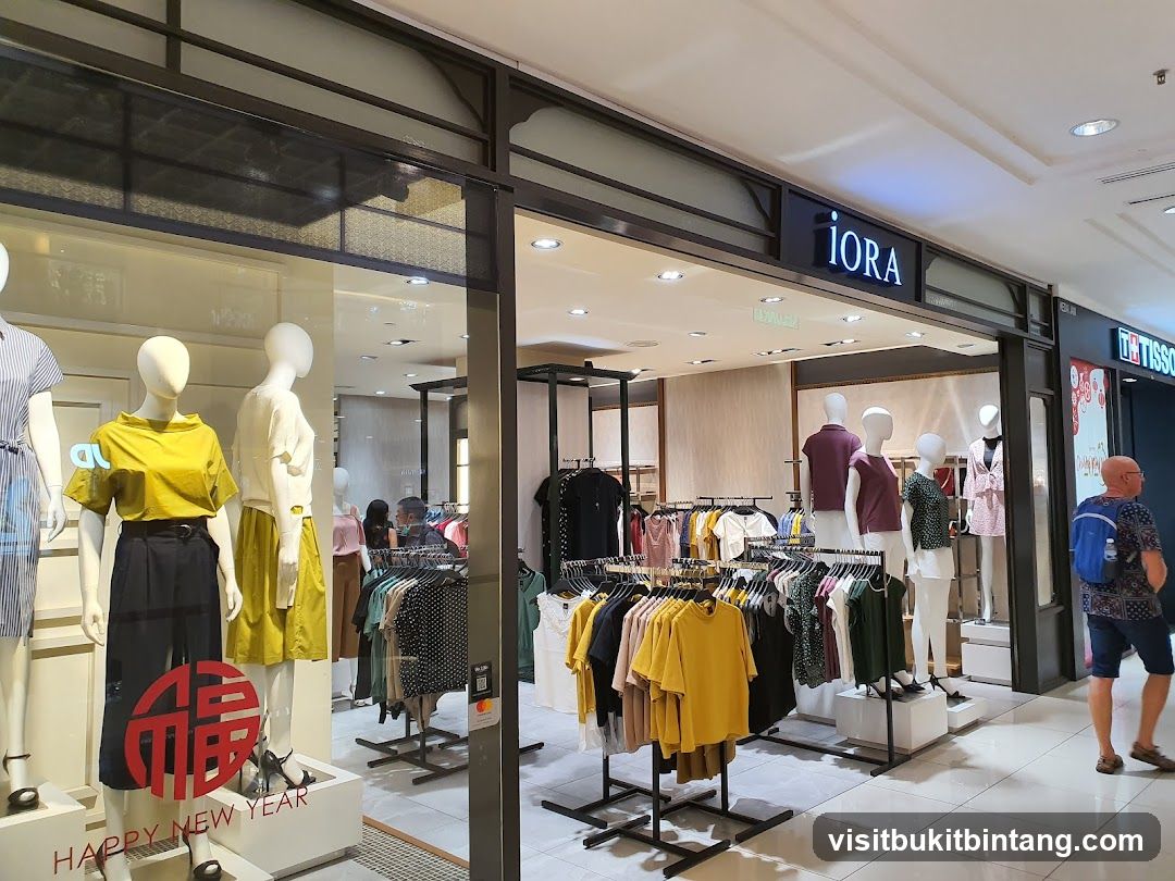 iORA Gurney Plaza