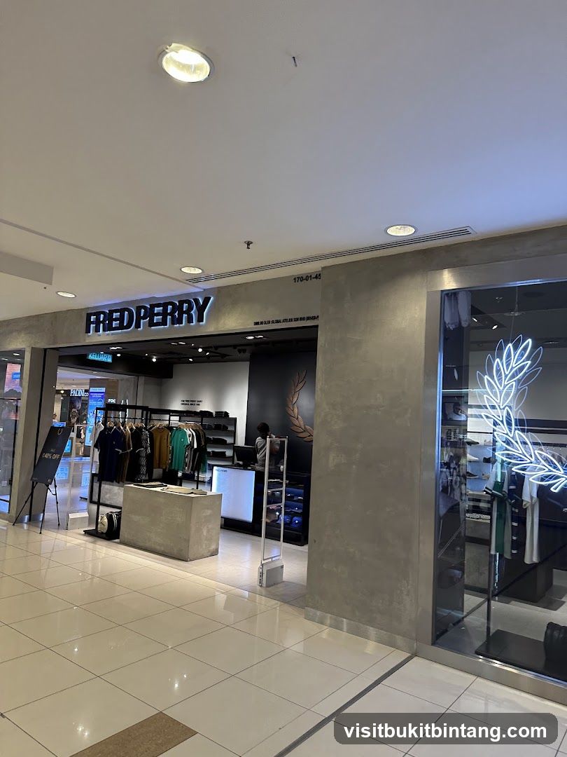 Fred Perry Gurney Plaza