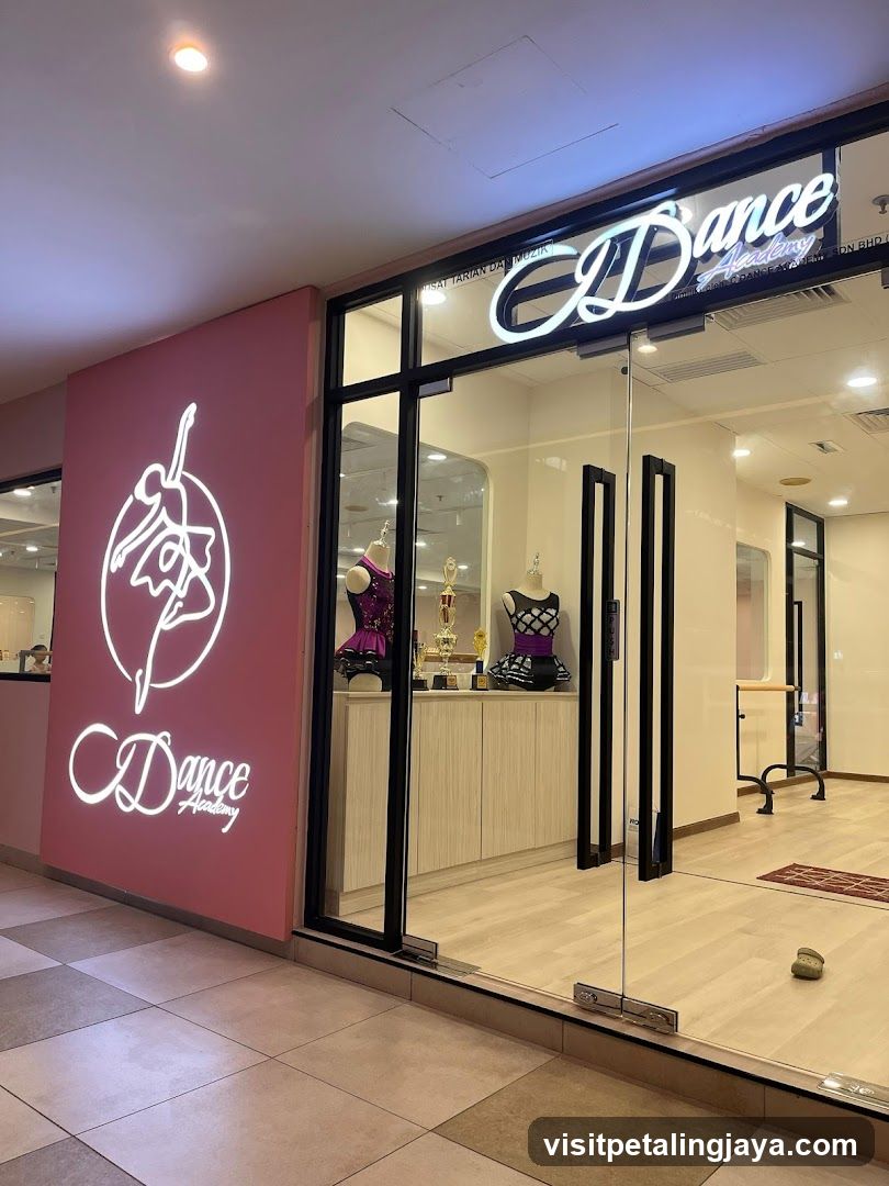 C Dance Academy @Centrepoint Bandar Utama