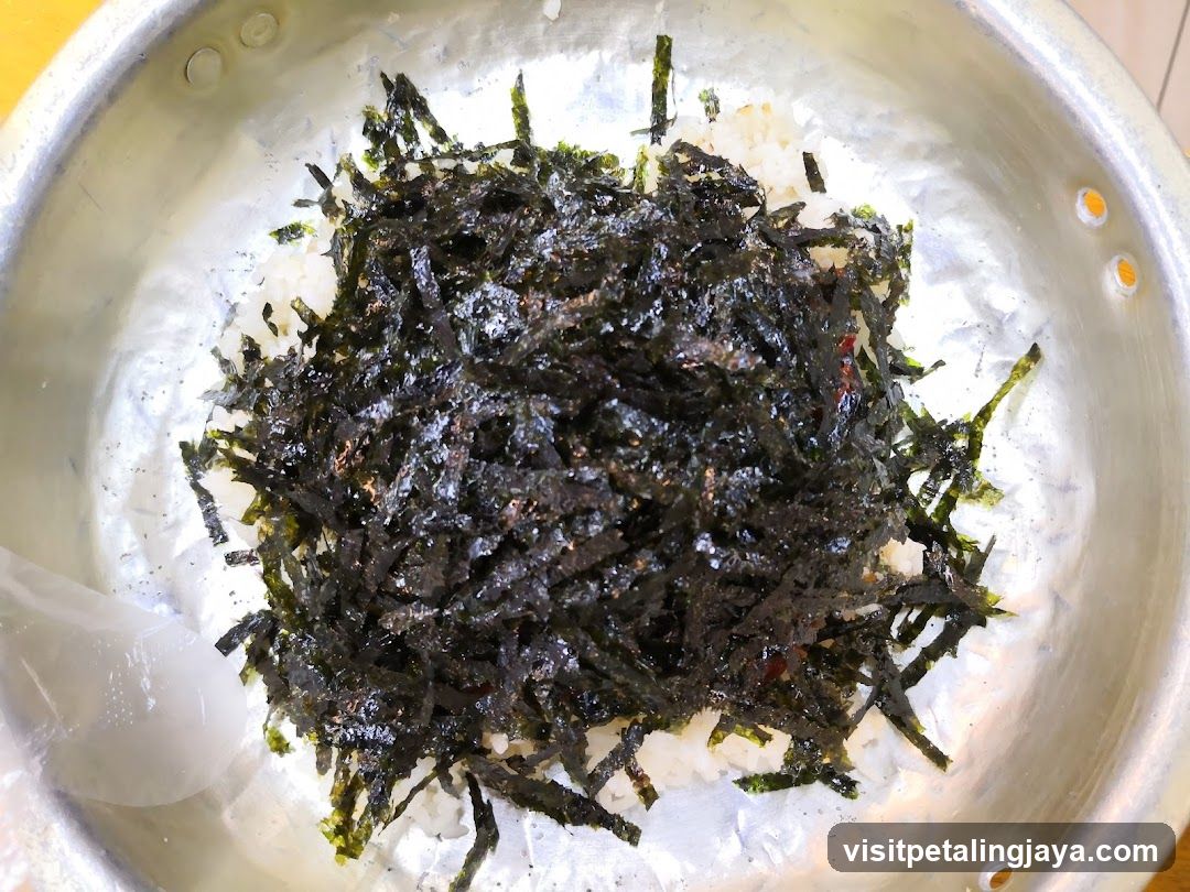 Nori on Rice Bowl