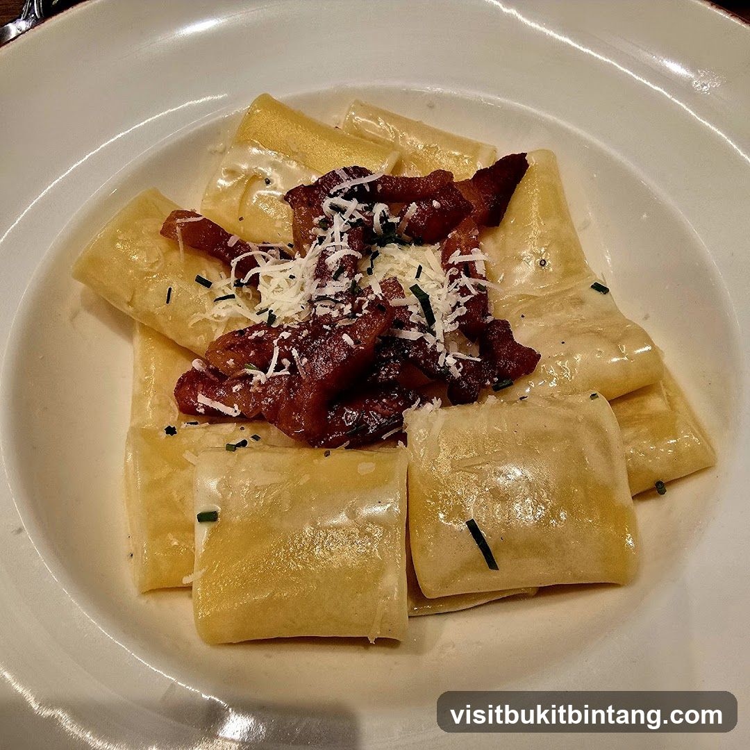 Pasta with Bacon and Cheese