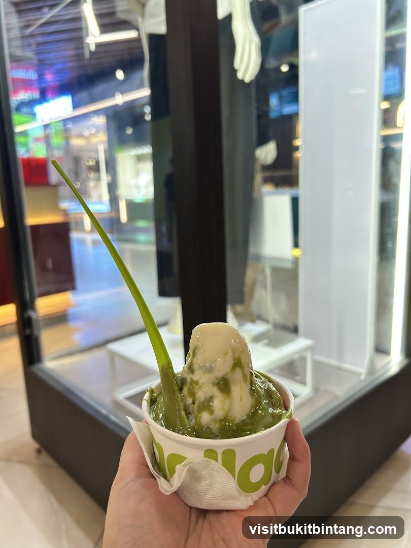 Matcha Ice Cream with Mochi