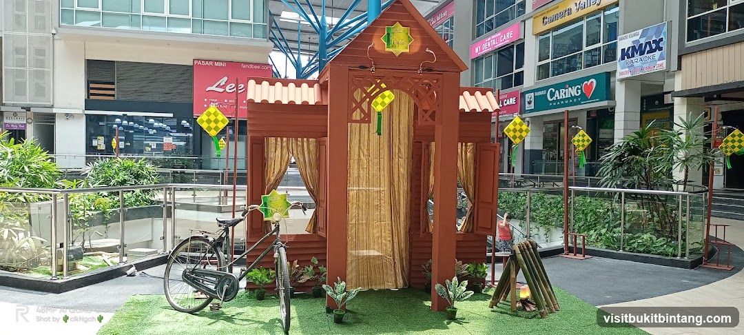 Village Grocer @ Sunway Giza Mall