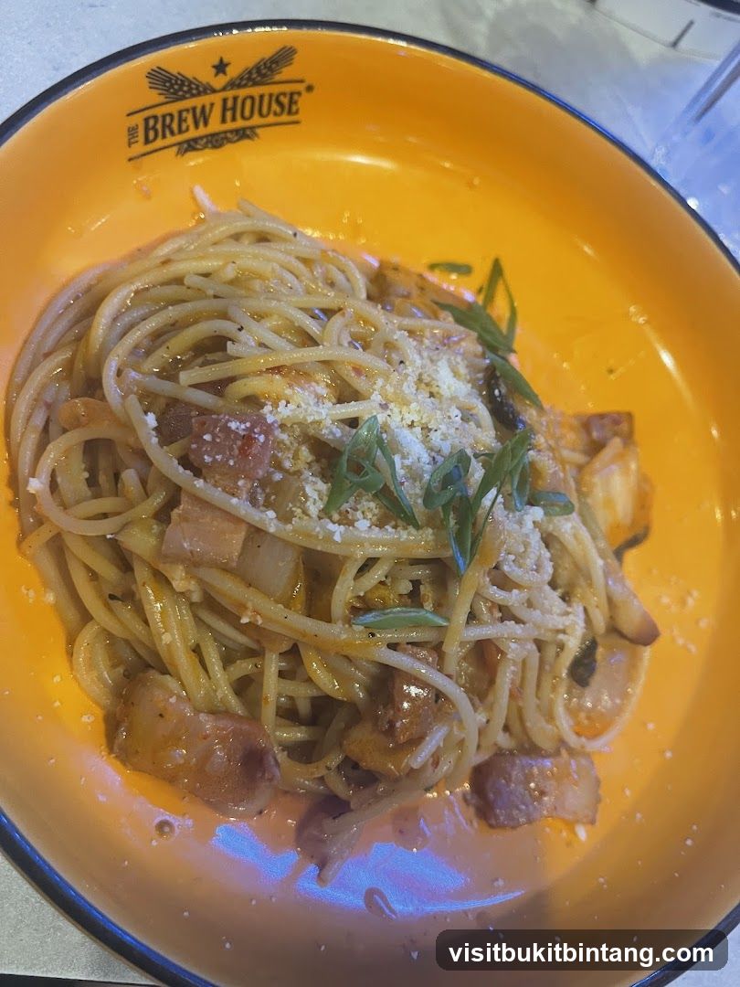 Spaghetti with Bacon and Cheese