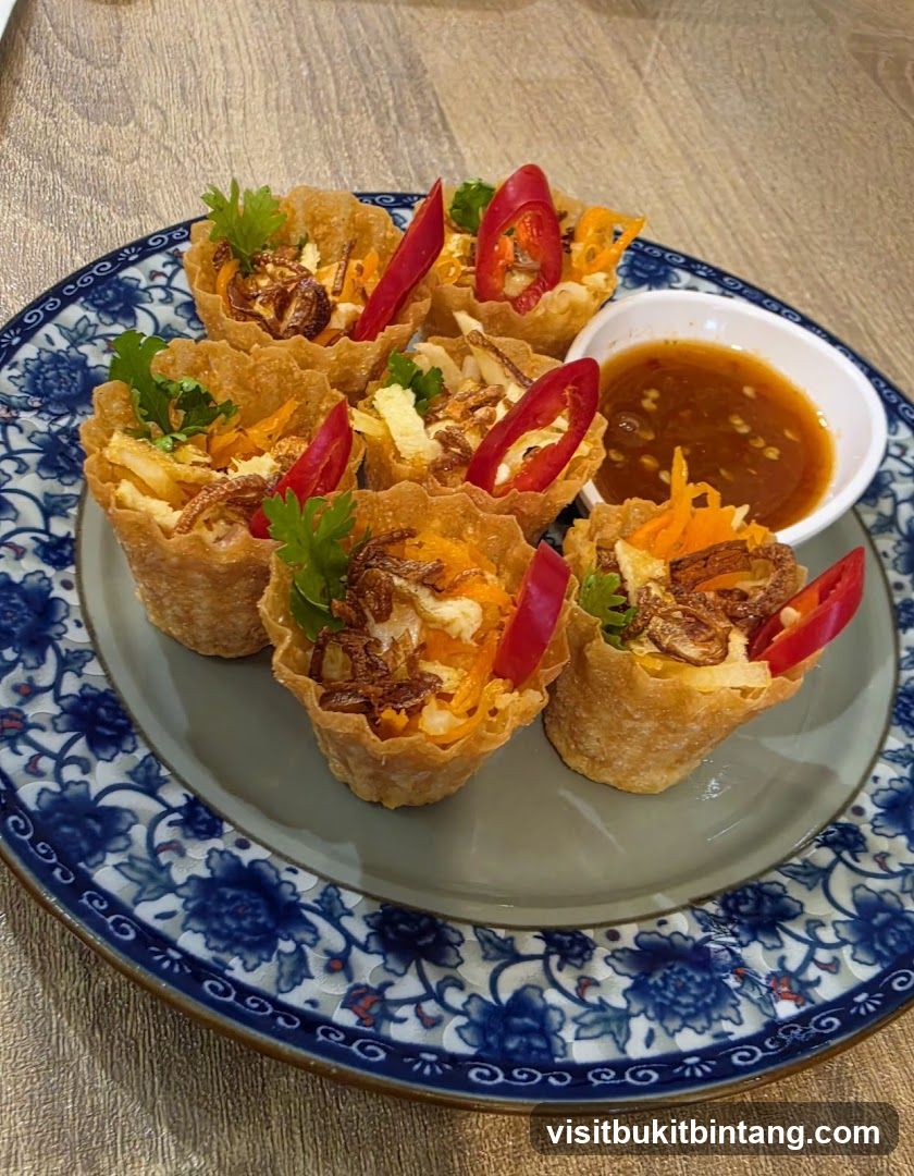 Crispy Appetizers with Chili and Dip