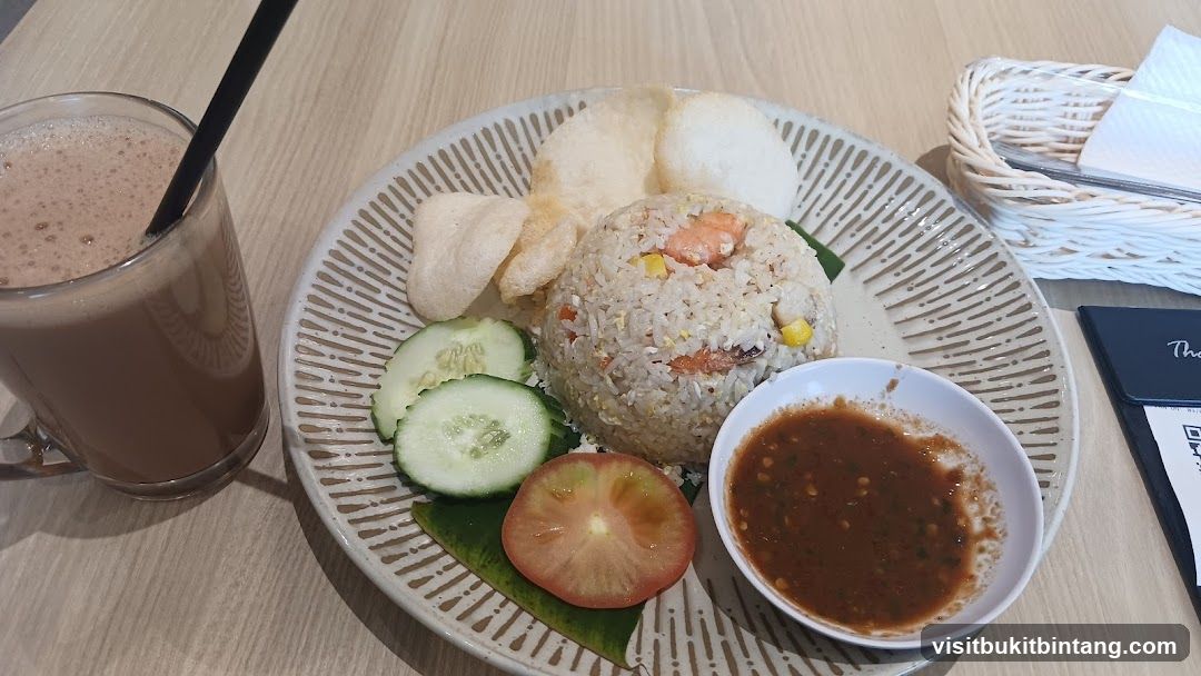 Fried Rice with Shrimp and Side Dishes