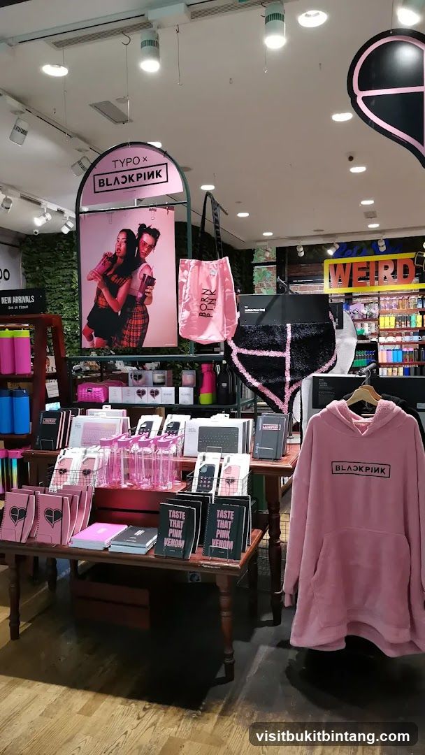 BLACKPINK Merchandise Display