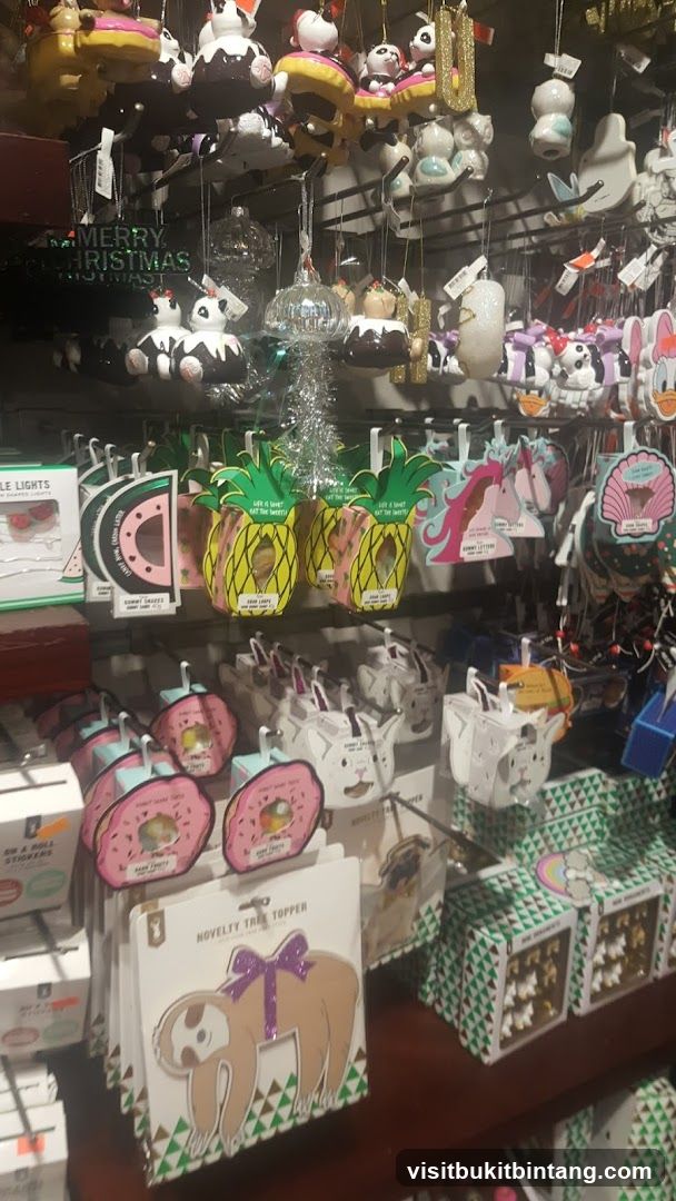 Christmas Ornaments and Novelty Items
