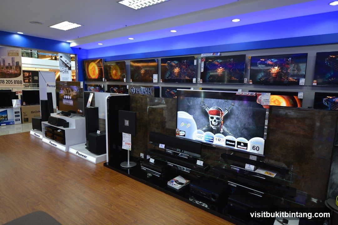 Electronics Store Display