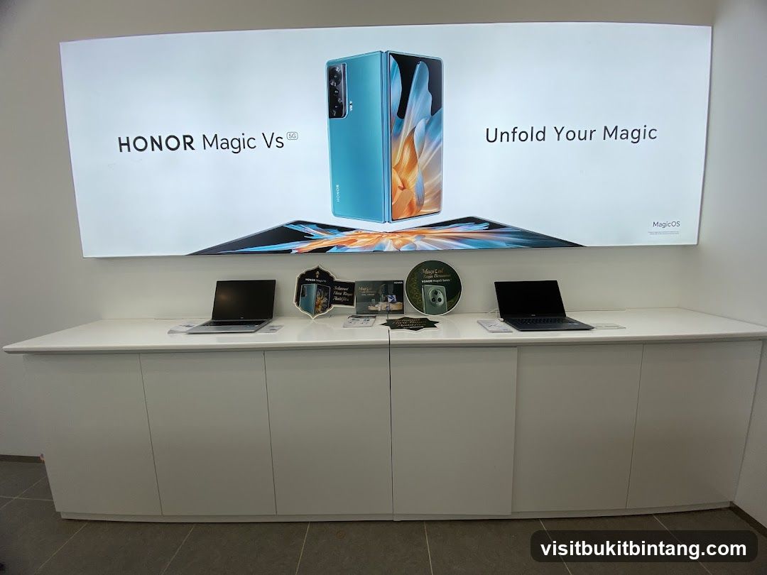 HONOR Experience Store @ The Starling