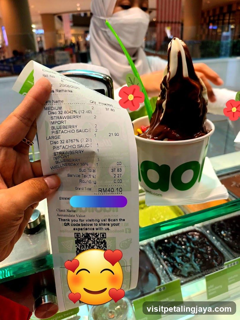 Ice Cream Shop Receipt and Product Display