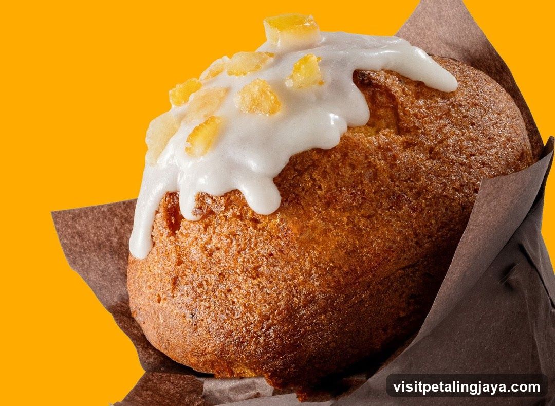 Muffin with Glaze and Topping