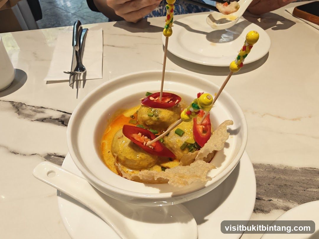 Curry Fish Balls