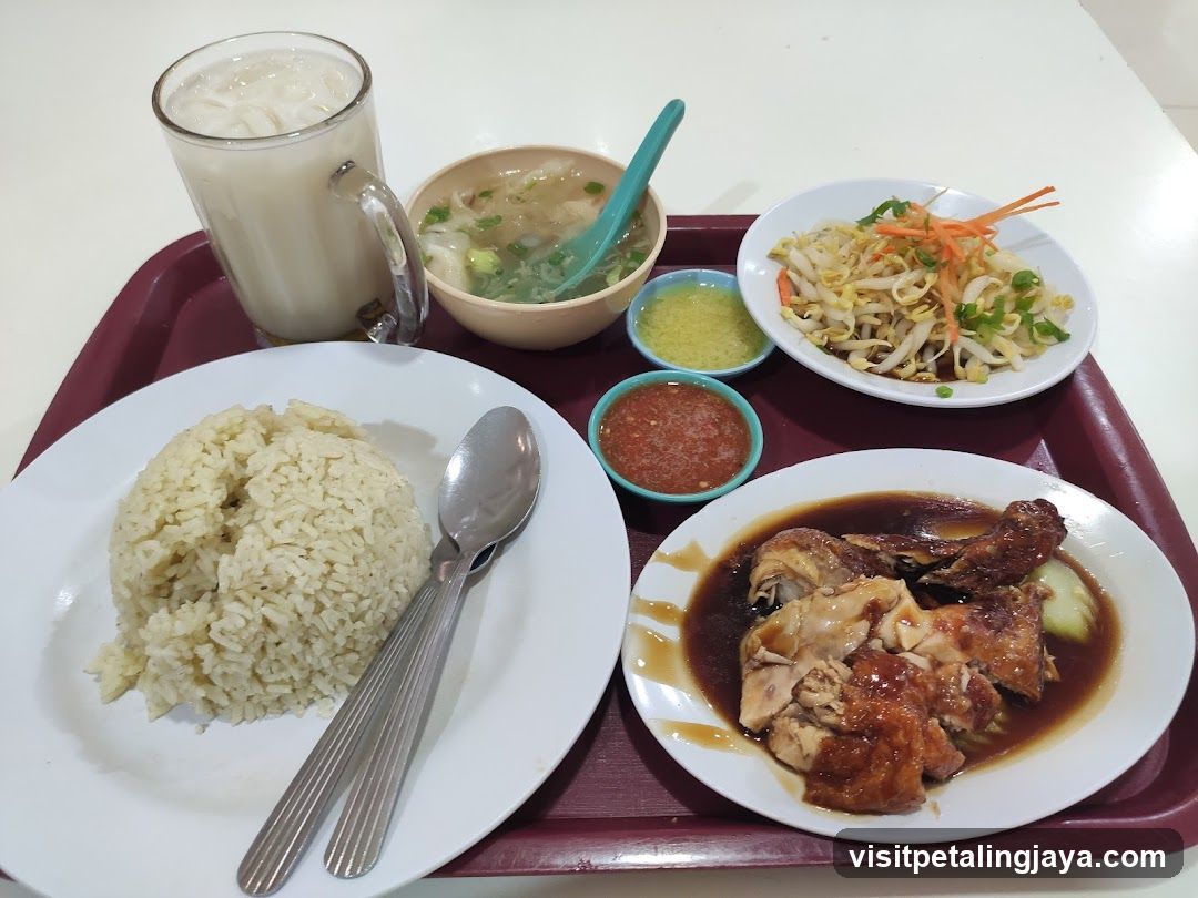Hainanese Chicken Rice Meal