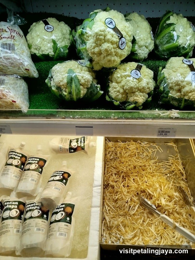 Village Grocer Atria Shopping Gallery