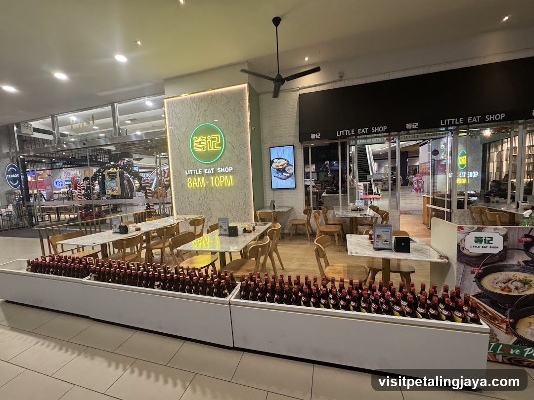 Little Eat Shop Interior Display