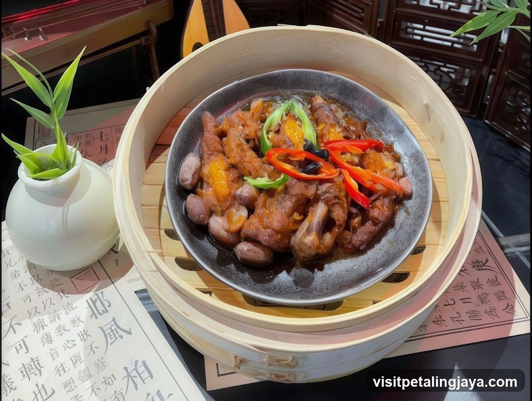 Steamed Chicken with Peanuts