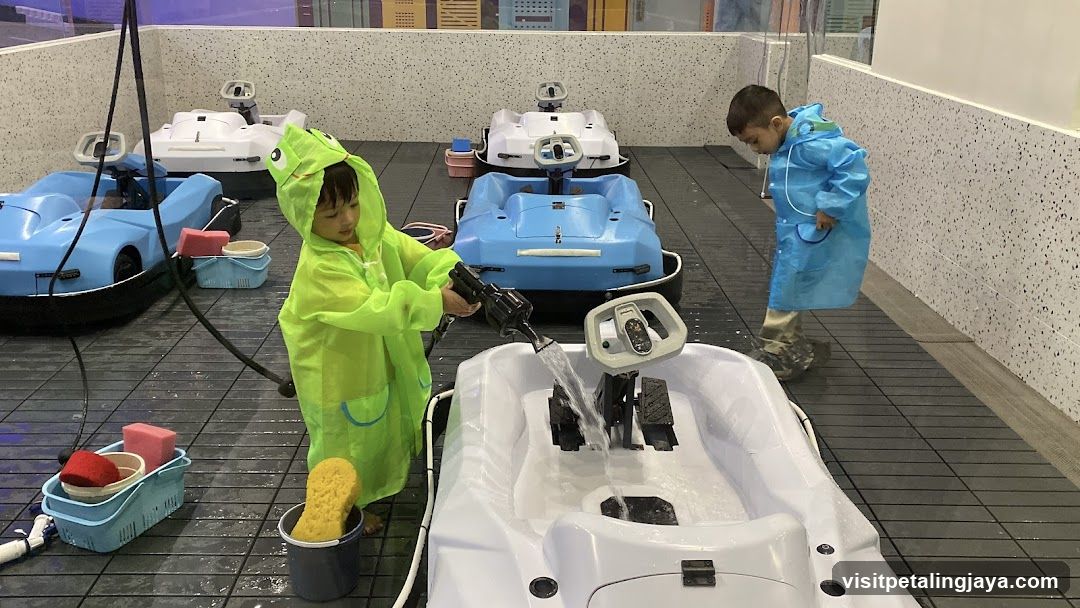 Children Washing Ride-On Cars