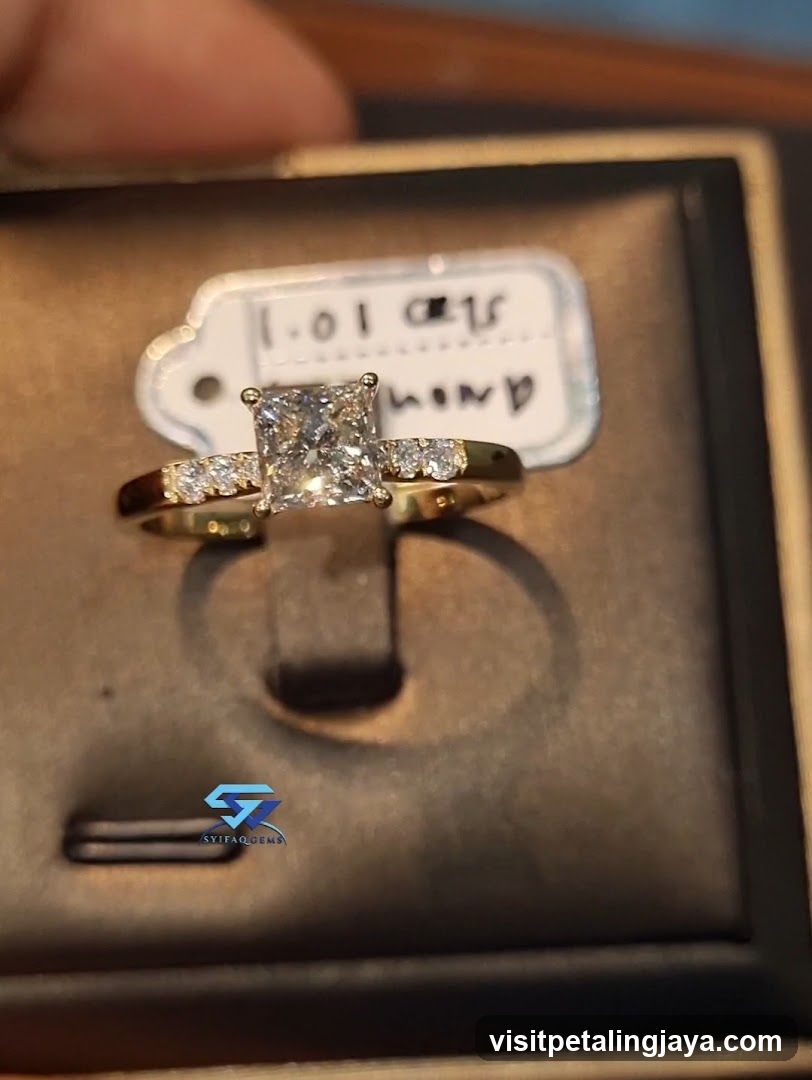 Diamond Ring Display