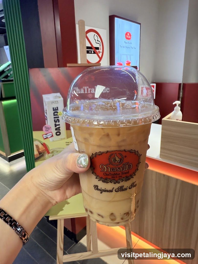 Chatchu Thai Tea Cup