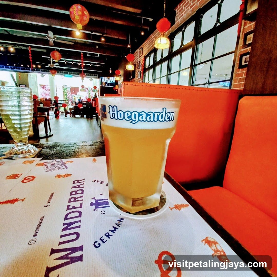 Hoegaarden Beer at Wunderbar