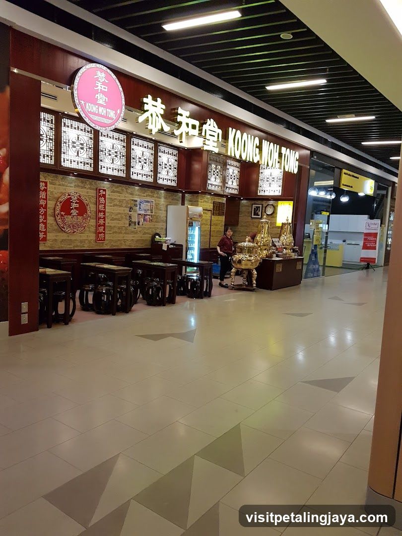 Koo Heng Tong Restaurant Interior